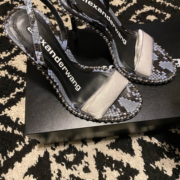 Authentic Alexander Wang - Picture 4 of 4